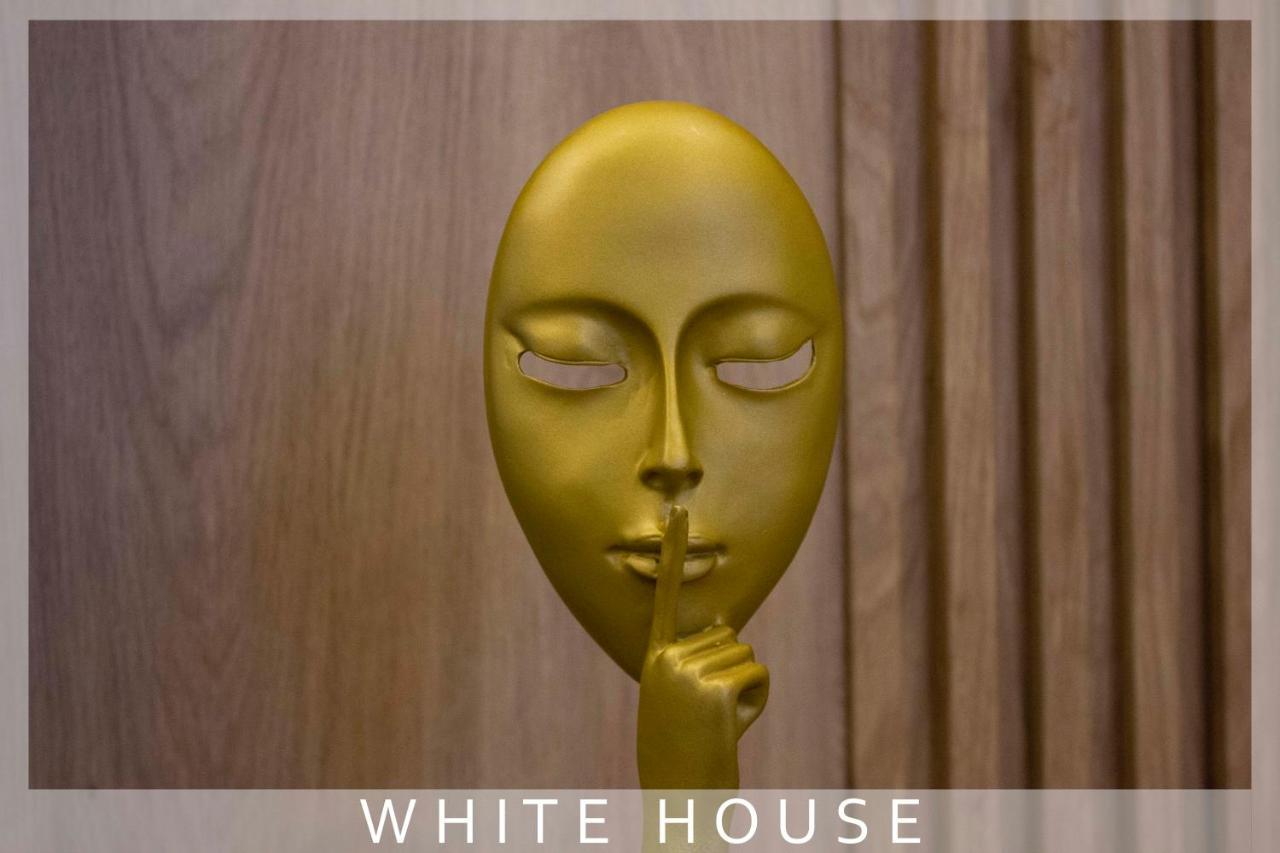 White House Tbilisi Exterior foto