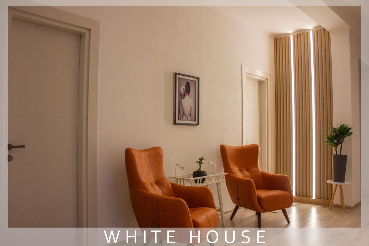 White House Tbilisi Exterior foto