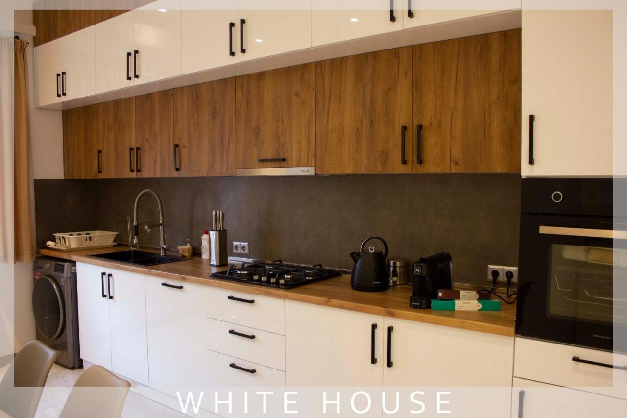 White House Tbilisi Exterior foto