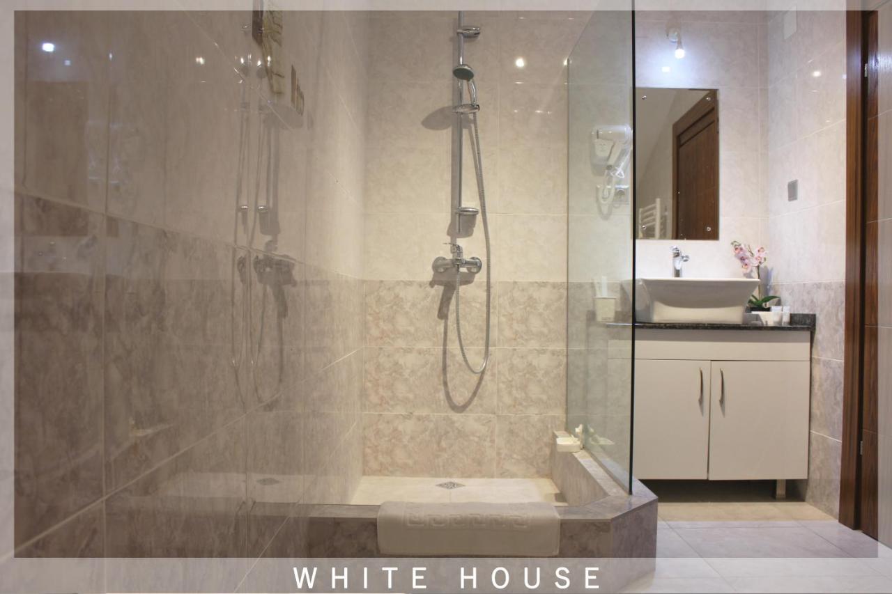 White House Tbilisi Exterior foto